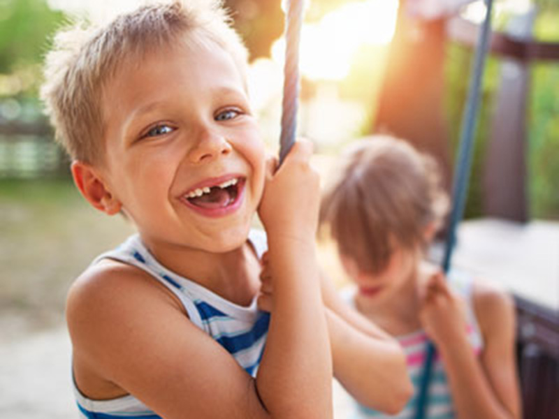 Featured image for “5 Fun Ways to Introduce Your Child to the Tooth Fairy”