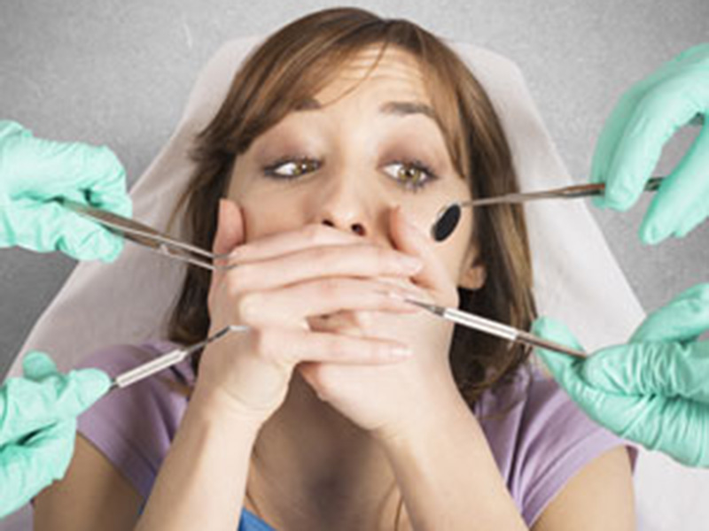 Featured image for “4 Ways to Manage Dental Anxiety”